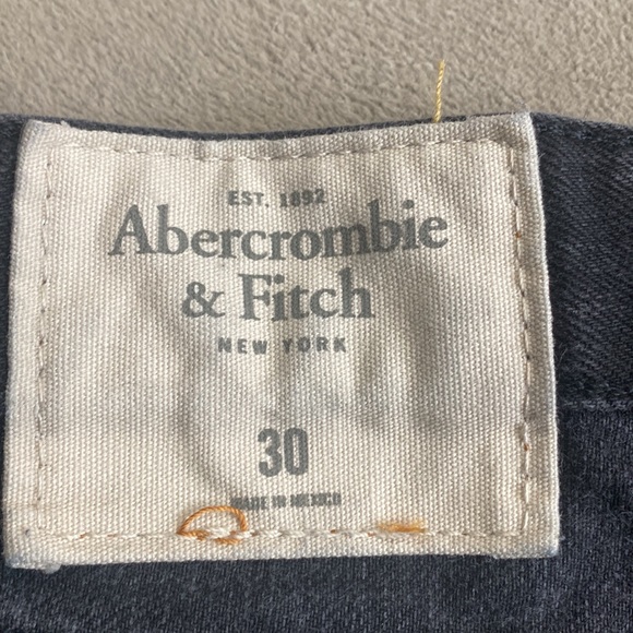 Abercrombie and Fitch Distressed Washed Black Grayish Men's Jeans Shorts Size 30 - Picture 5 of 9
